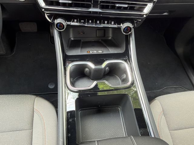 New 2026 Chevrolet Traverse LT FWD image 15