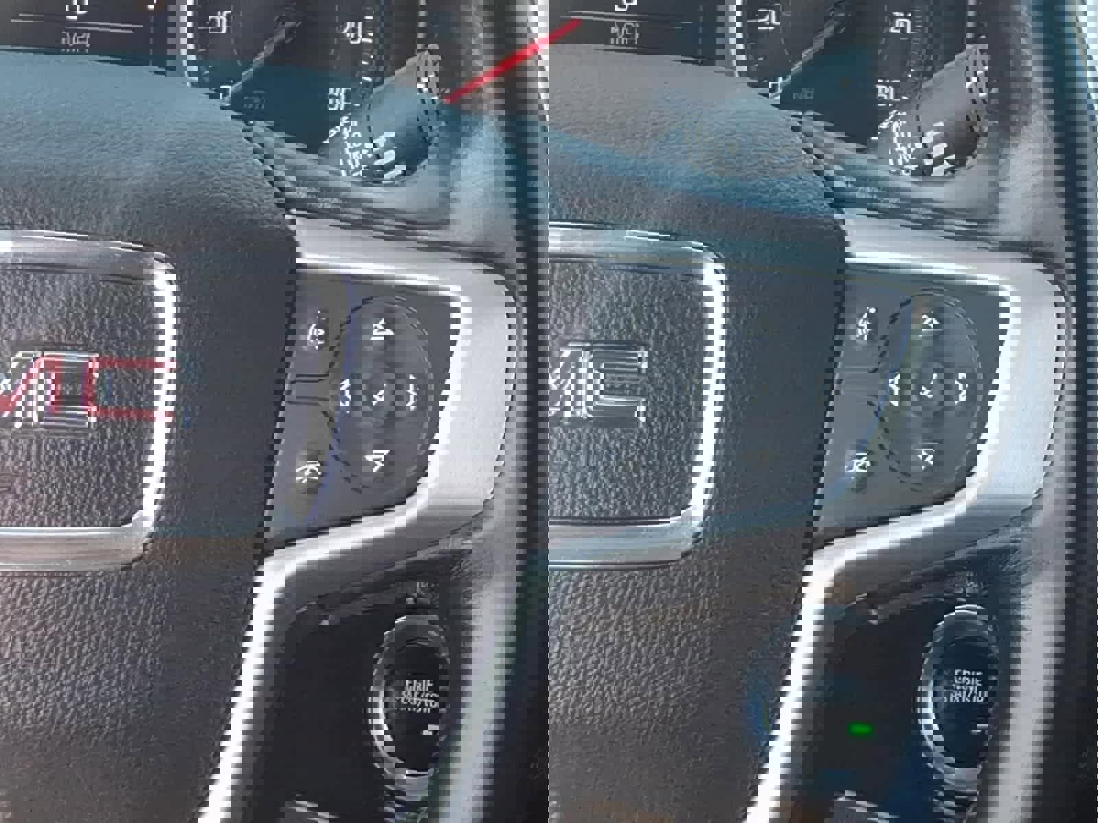 Used 2019 GMC Terrain SLE w/ Driver Convenience Package image 22