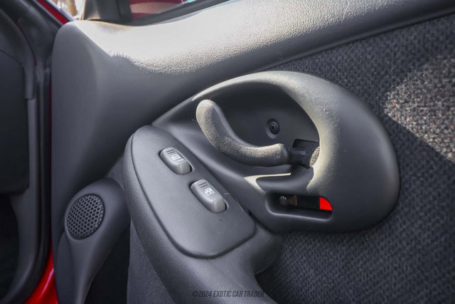 Used 1997 Pontiac Firebird Coupe w/ Opt Pkg image 45