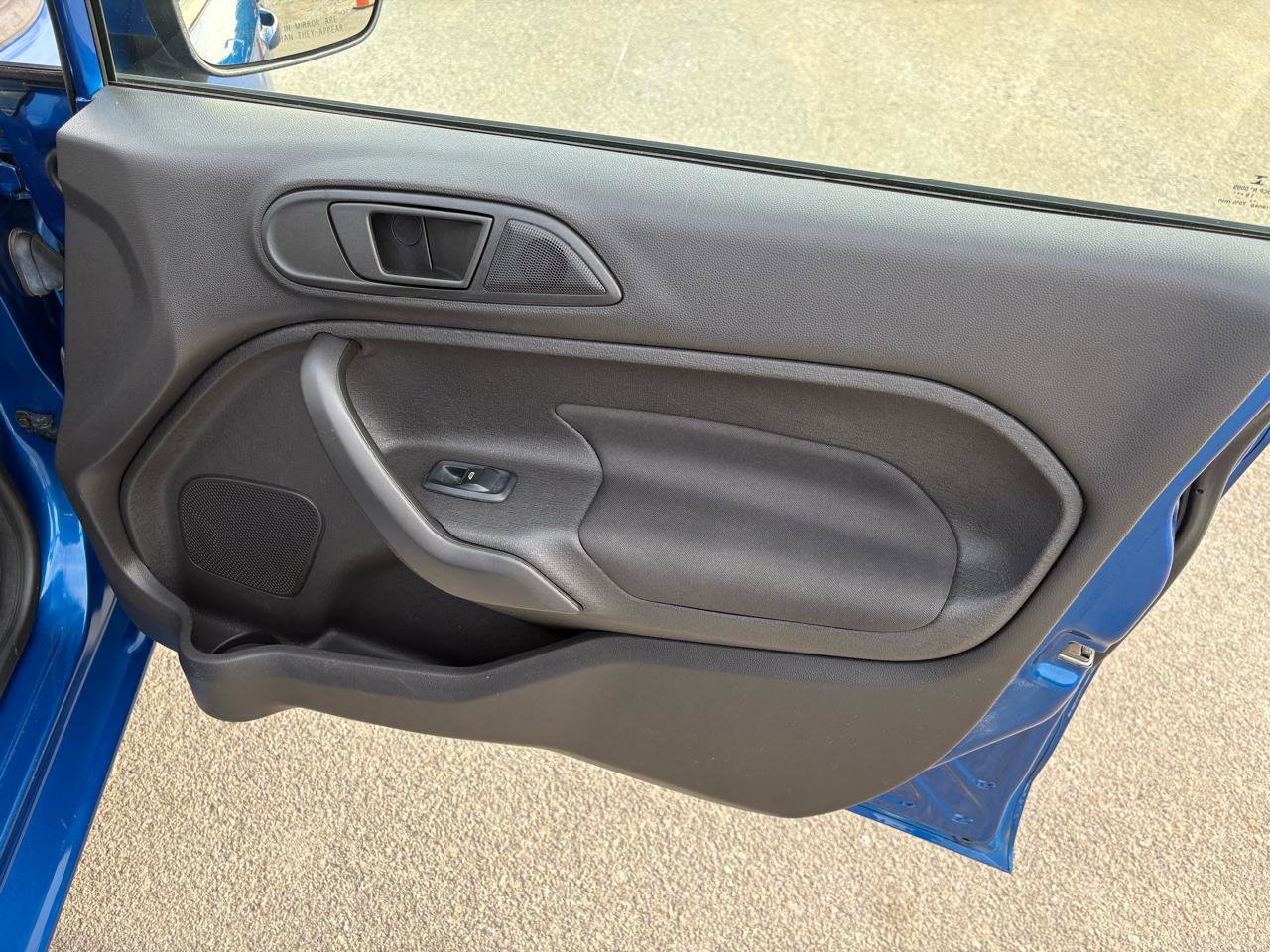 Used 2019 Ford Fiesta SE FWD image 36