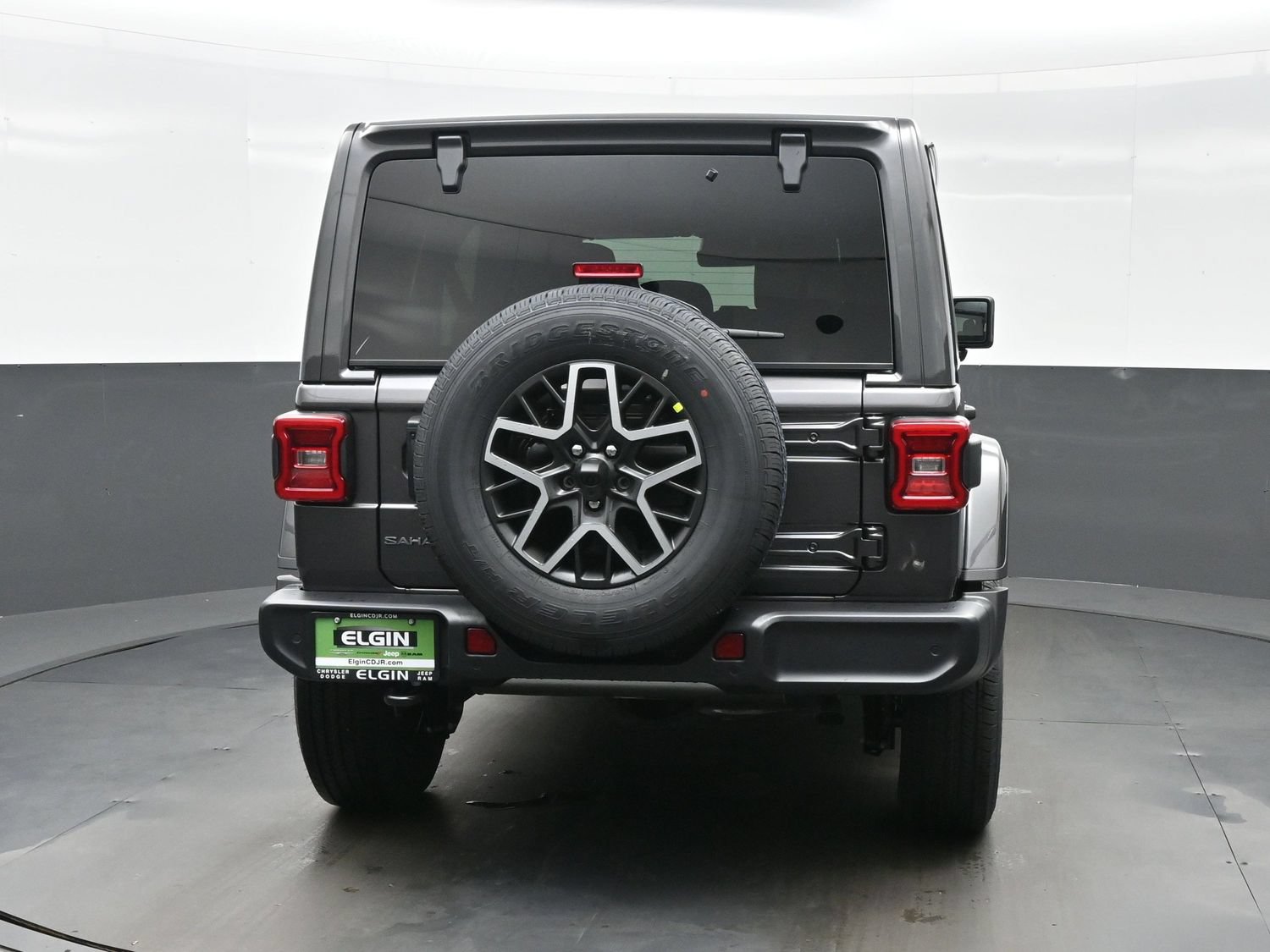 New 2027 Jeep Wrangler Unlimited Sahara AWD/4WD image 7
