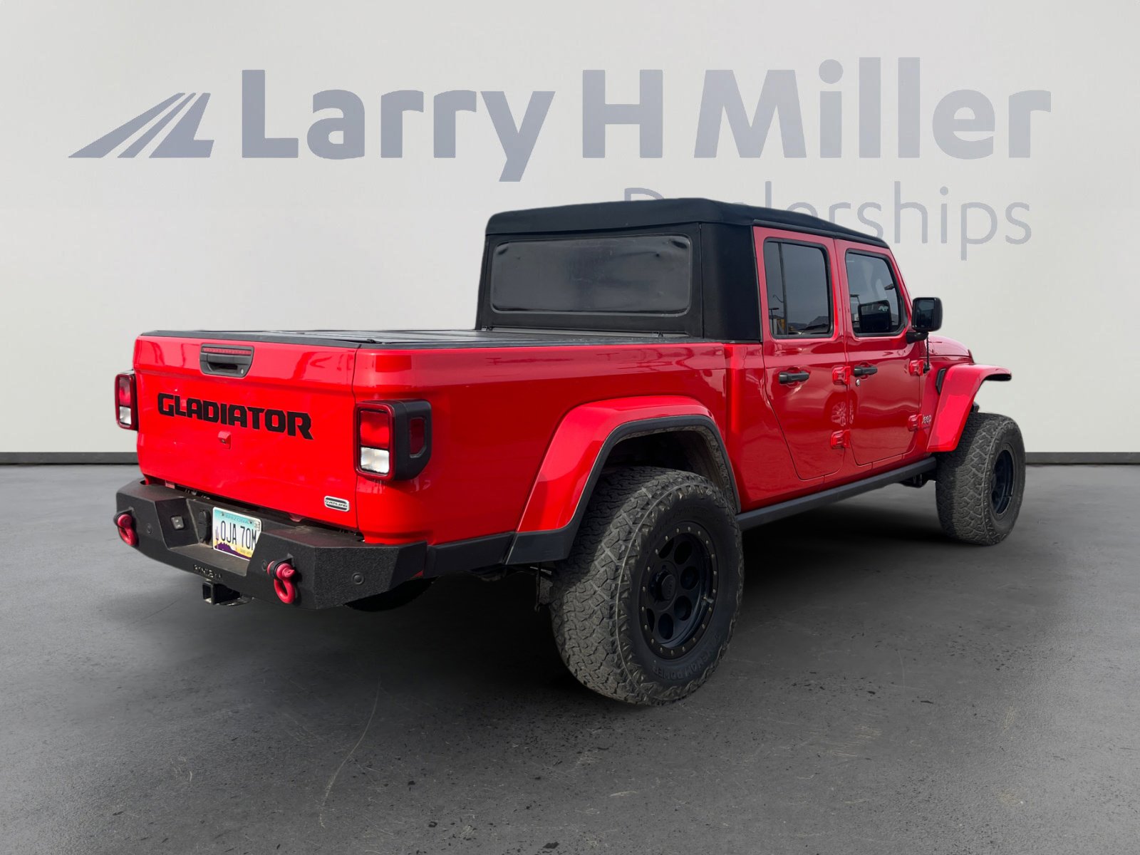 Certified 2023 Jeep Gladiator Overland w/ Trailer Tow Package image 5