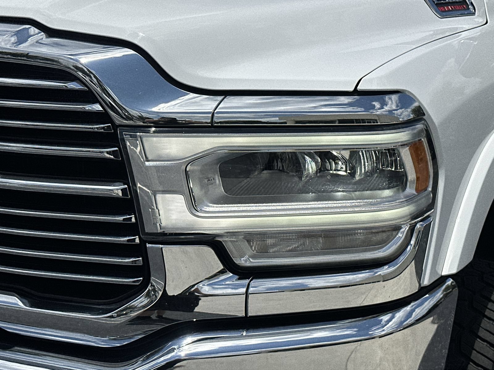 Used 2022 RAM 2500 Laramie AWD/4WD image 11