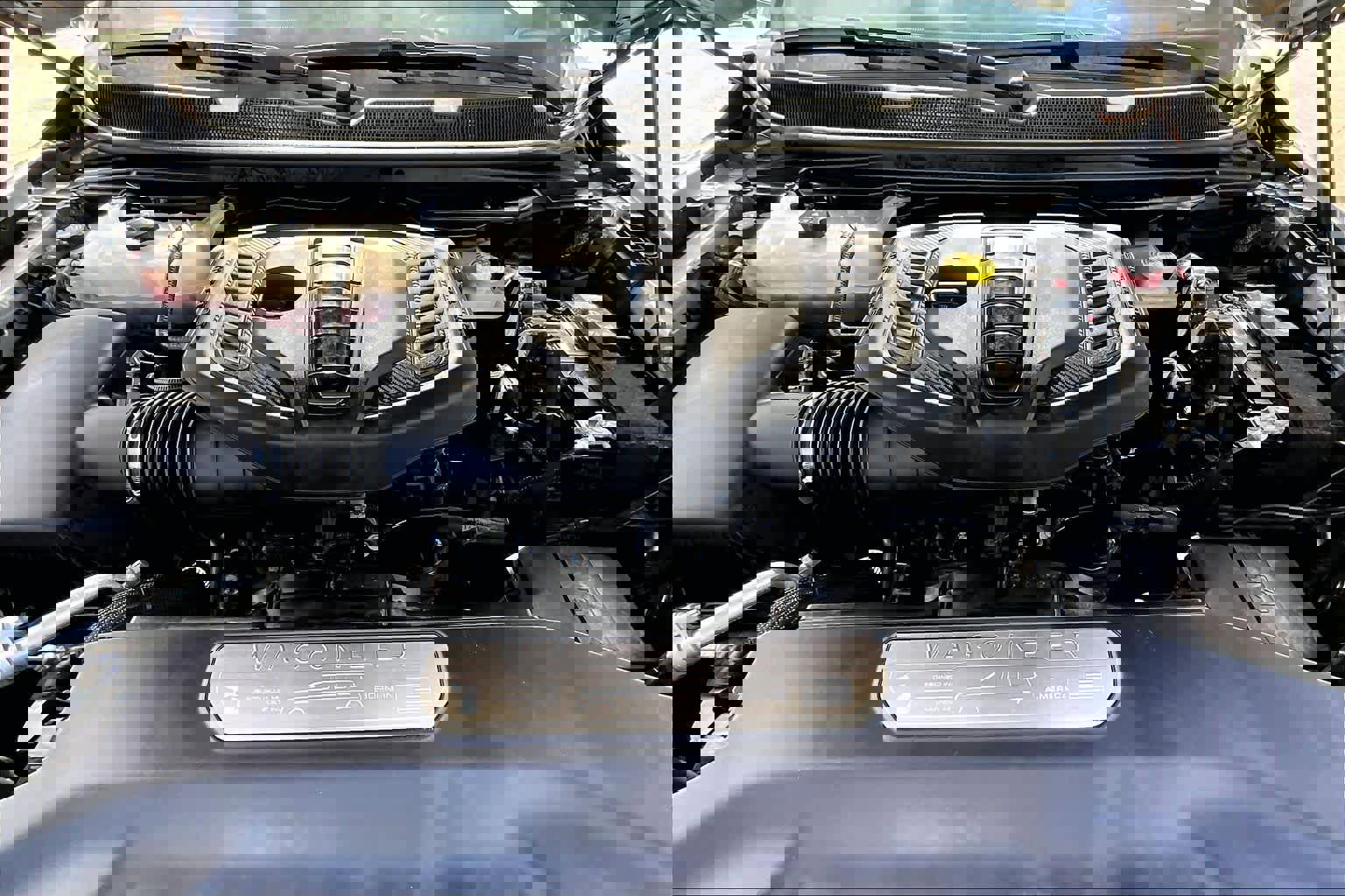 Used 2023 Jeep Wagoneer L 4WD image 28