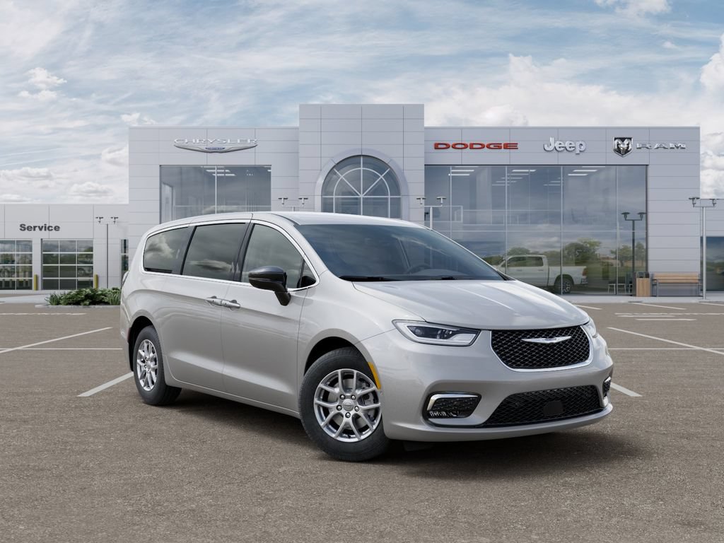 New 2026 Chrysler Pacifica Select FWD image 5