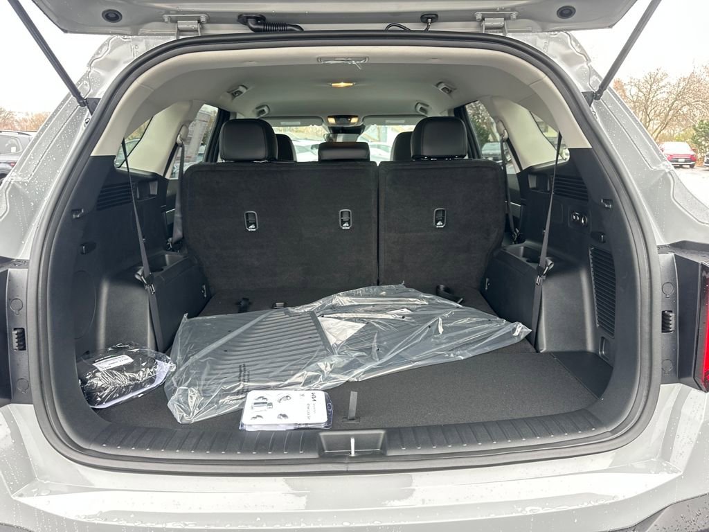 New 2026 Kia Sorento S AWD/4WD image 40