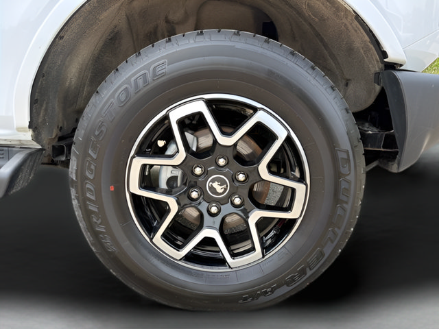 Used 2025 Ford Bronco Outer Banks AWD/4WD image 30