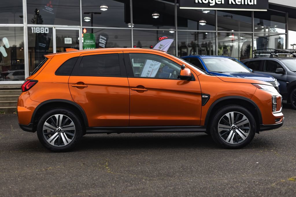 Used 2023 Mitsubishi Outlander Sport ES AWD/4WD image 9