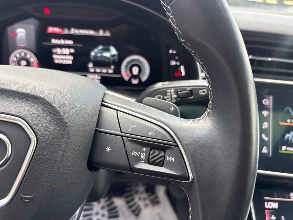 Used 2022 Audi Q8 Premium Plus w/ Premium Plus Package AWD/4WD image 23