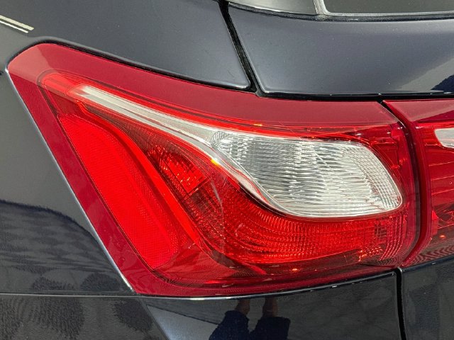 Used 2020 Chevrolet Equinox LT FWD image 33