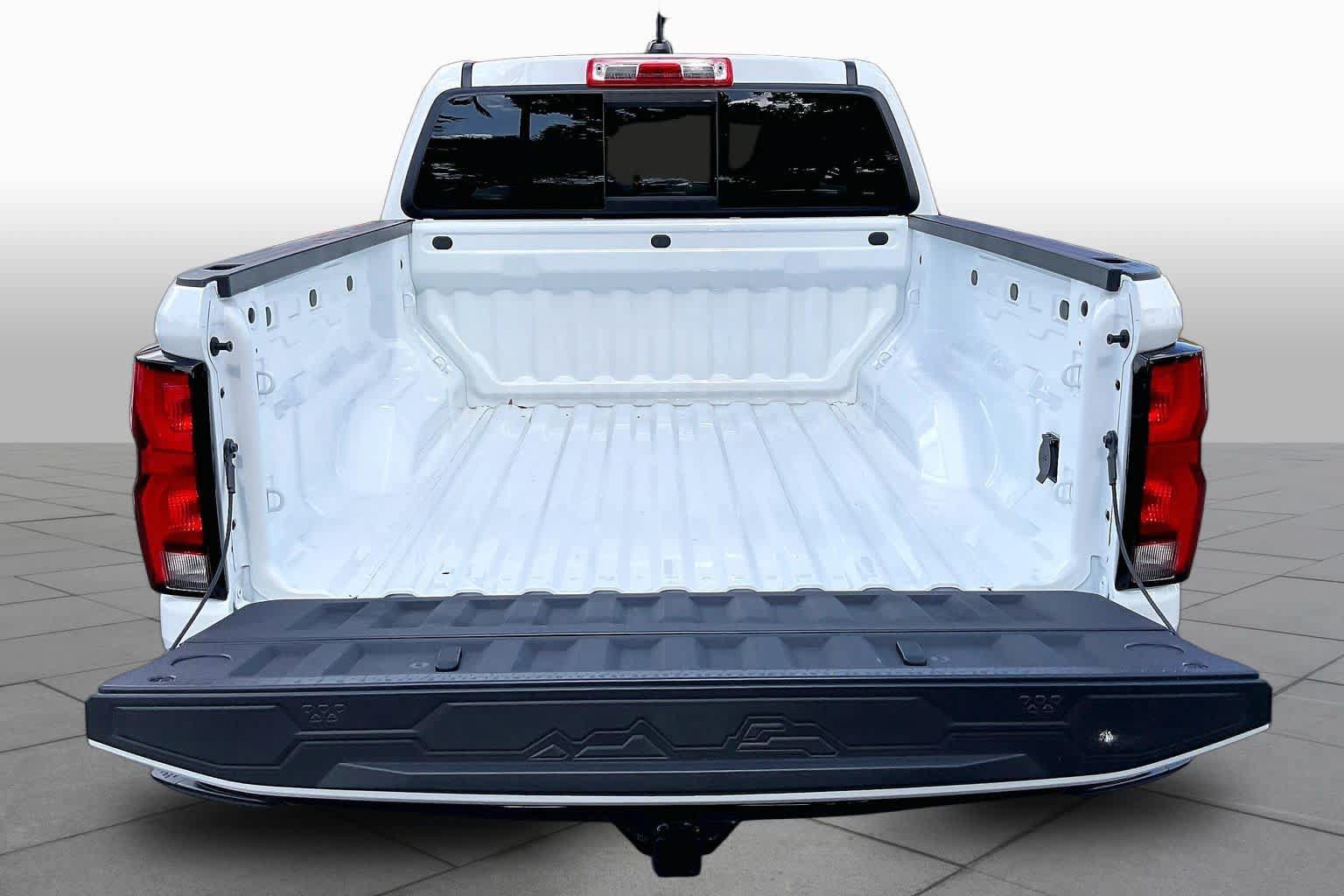 Used 2026 Chevrolet Colorado Z71 AWD/4WD image 34