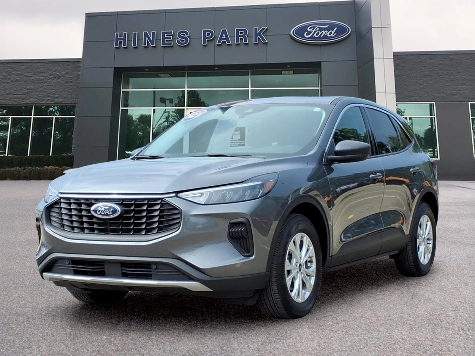 Certified 2023 Ford Escape Active AWD/4WD image 3