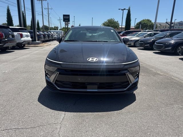 New 2025 Hyundai Sonata SEL image 2