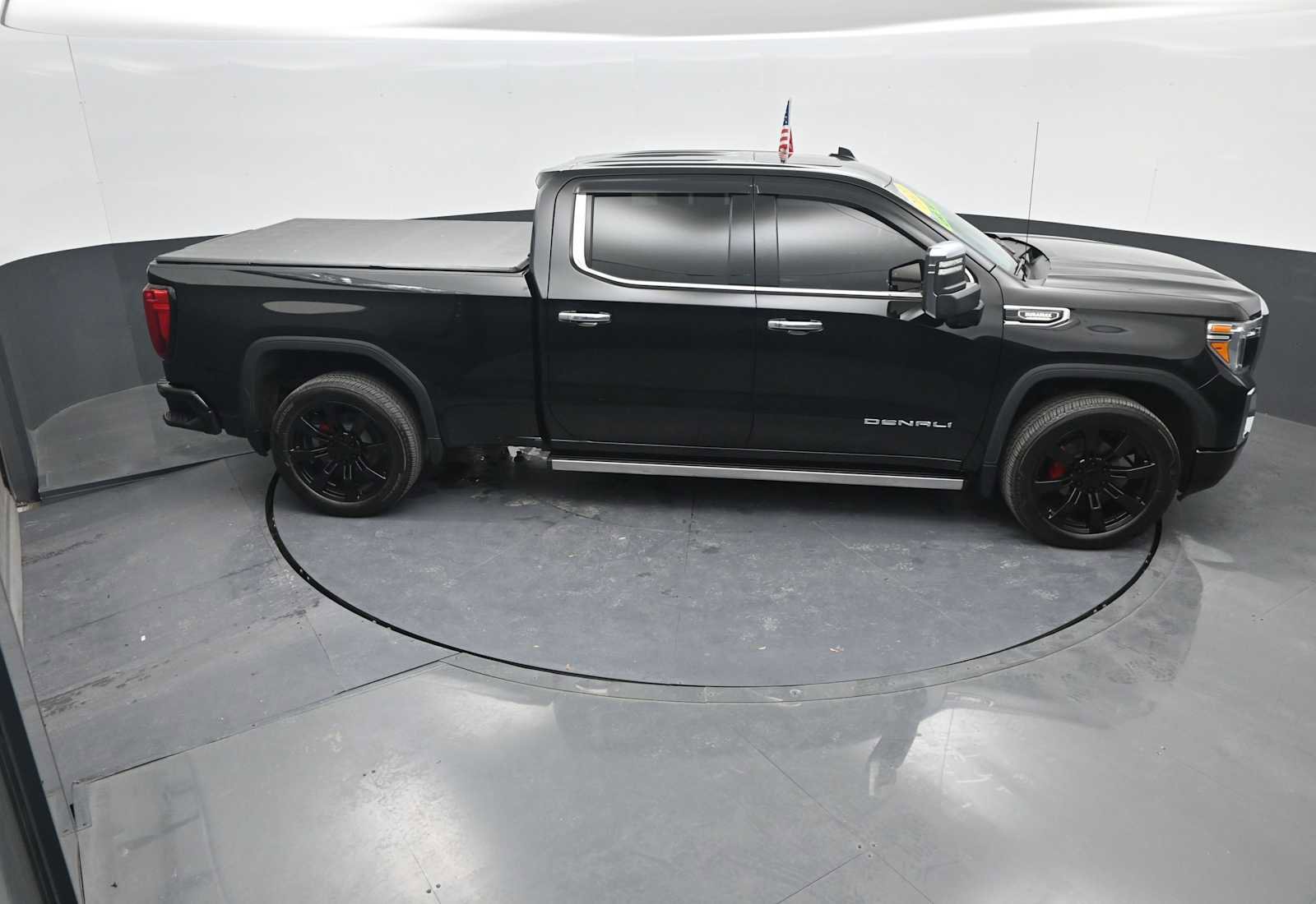 Used 2021 GMC Sierra 1500 Denali w/ Denali Ultimate Package AWD/4WD image 38