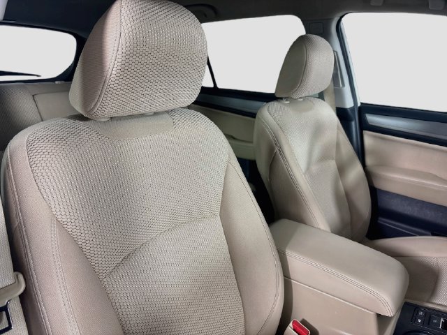 Used 2019 Subaru Outback 2.5i Premium AWD/4WD image 26