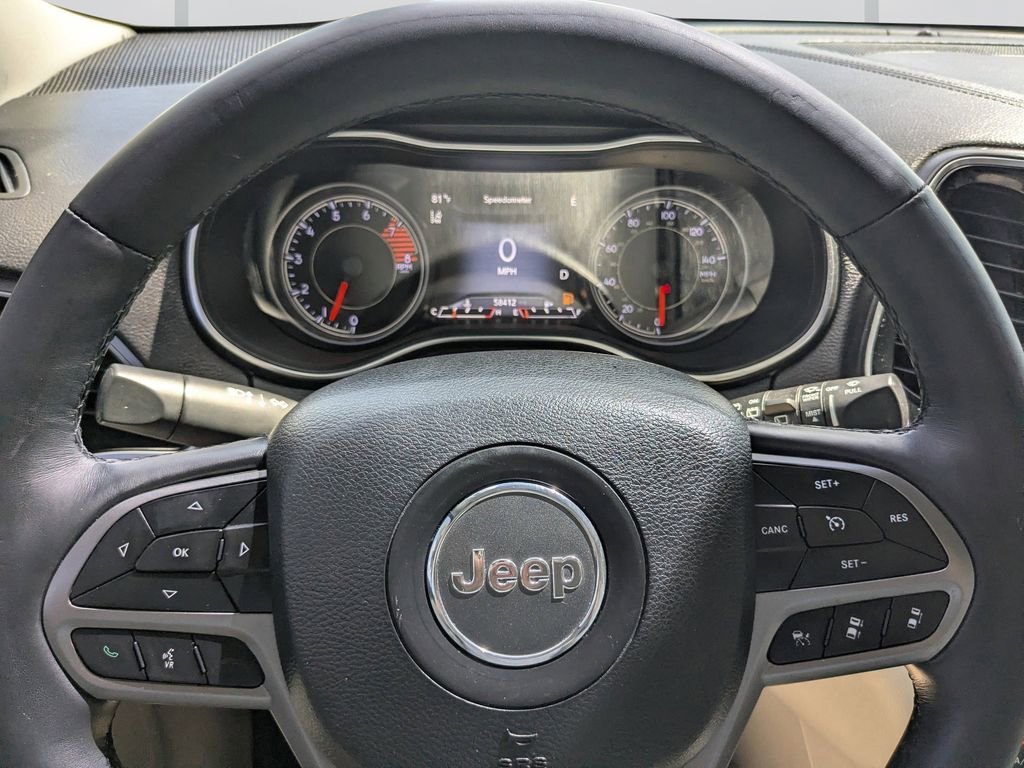 Used 2019 Jeep Cherokee Limited w/ Luxury Group image 28