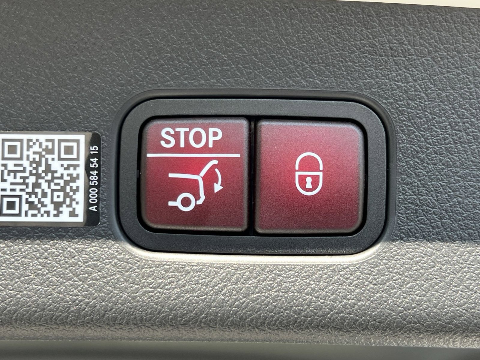 New 2026 Mercedes-Benz GLC 300 4MATIC image 25