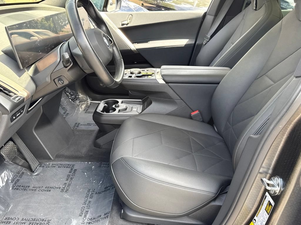 Certified 2024 BMW iX xDrive50 w/ Sport Package AWD/4WD image 21