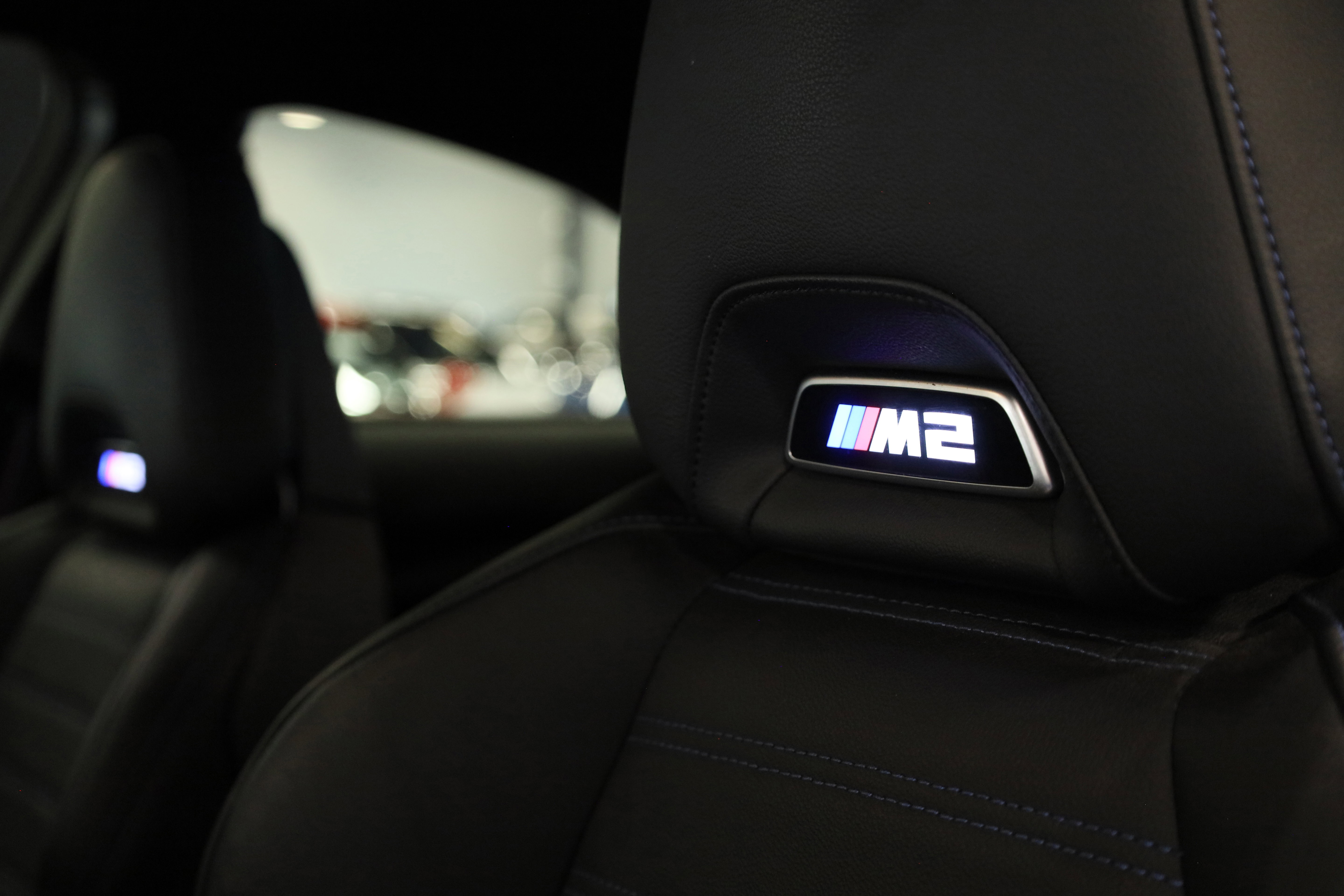 Used 2023 BMW M2 w/ Lighting Package image 18