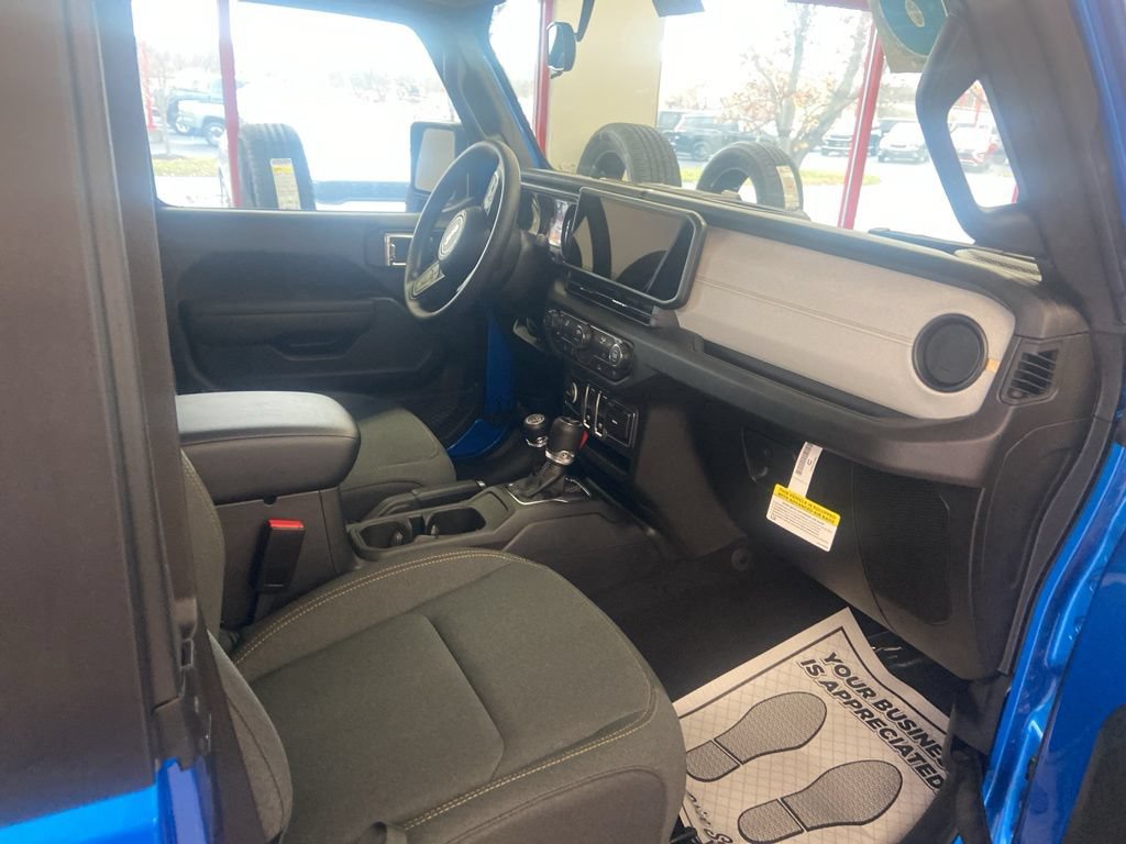 New 2026 Jeep Wrangler Sport AWD/4WD image 25
