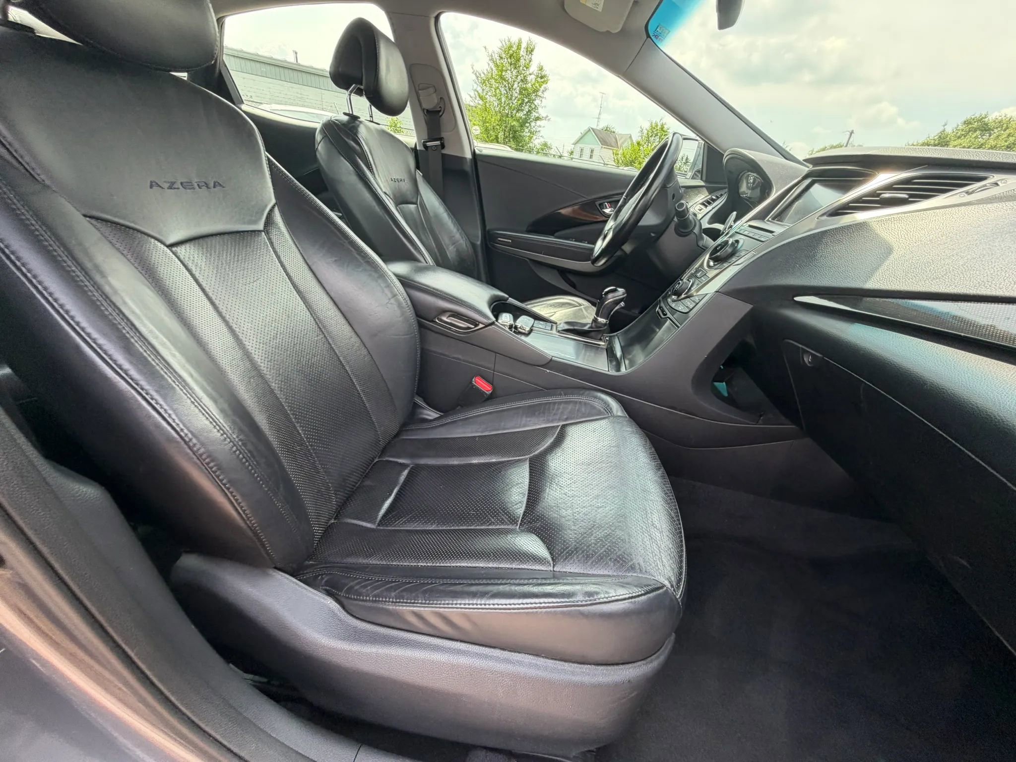 Used 2013 Hyundai Azera FWD image 15