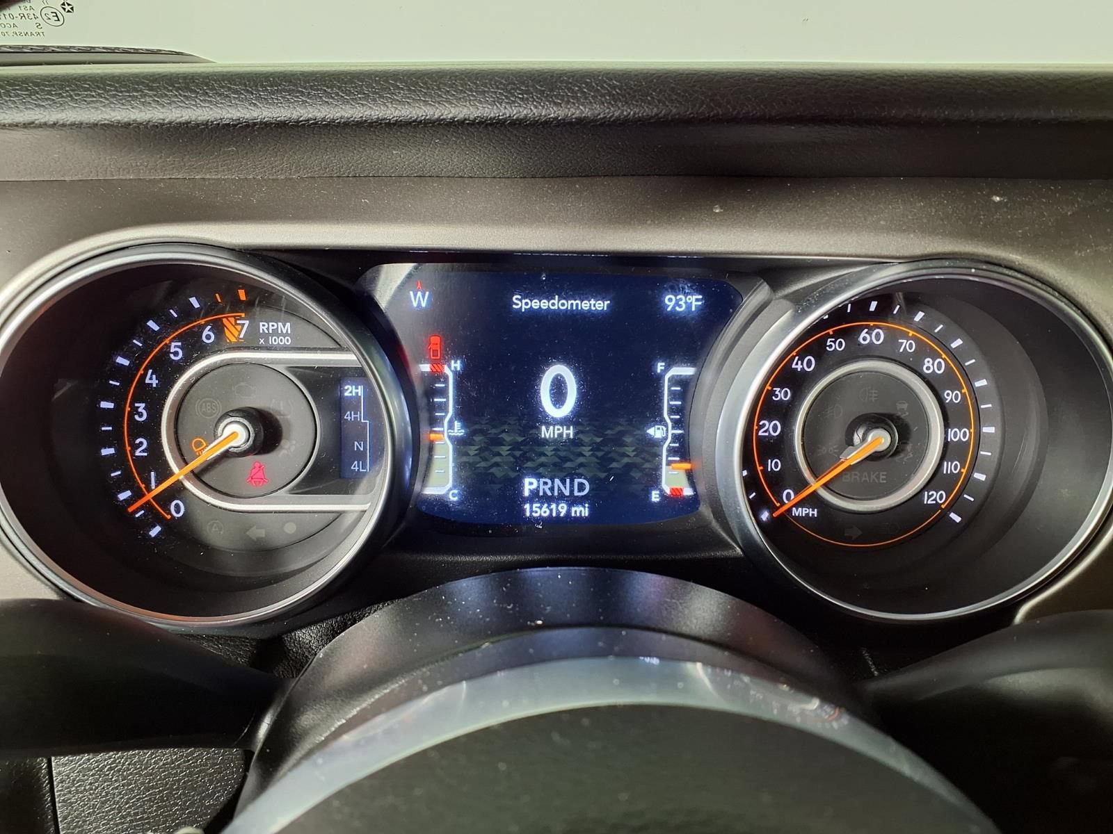 Used 2020 Jeep Gladiator Overland w/ Dual Top Group AWD/4WD image 30