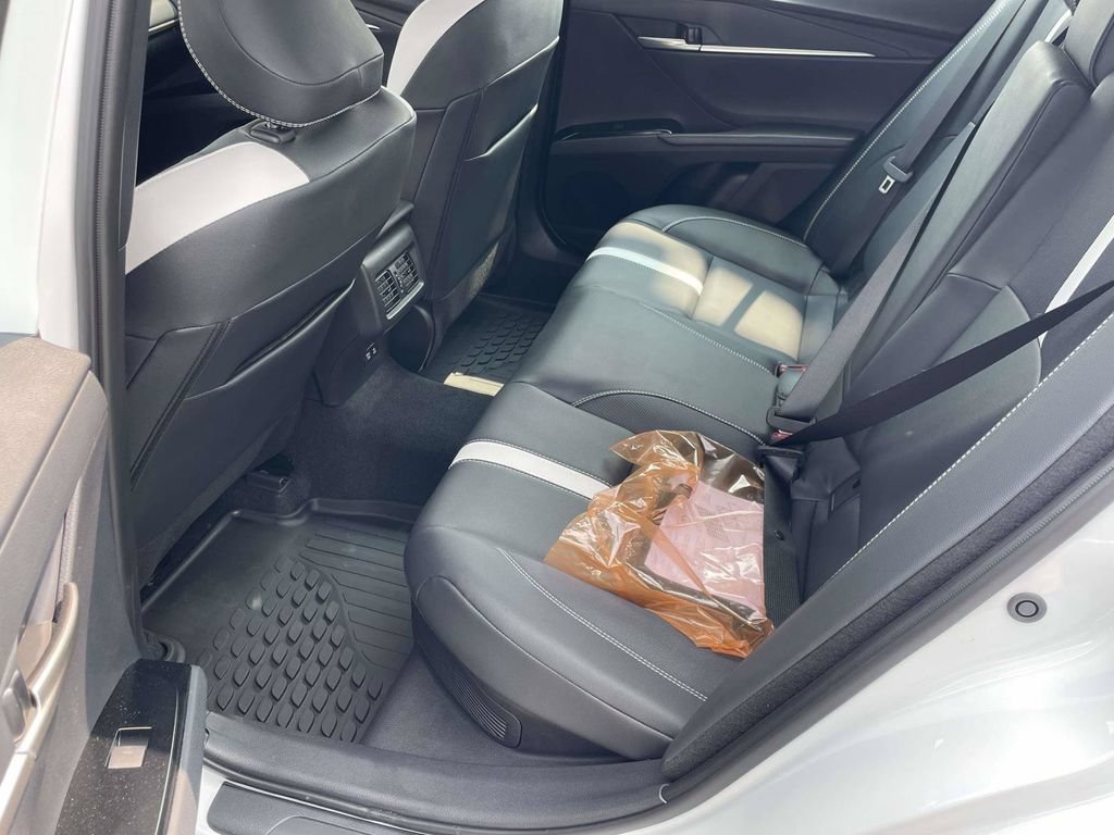 Used 2026 Toyota Camry SE FWD image 10