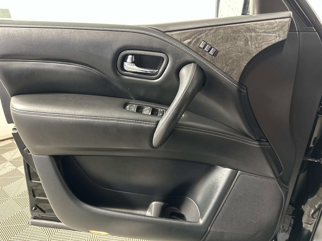 Used 2020 INFINITI QX80 Luxe w/ Proassist Package RWD image 25
