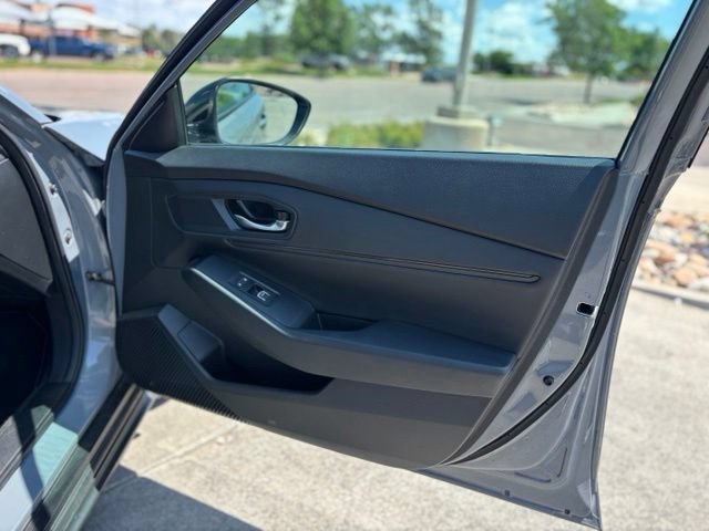 Used 2025 Honda Accord SE image 32