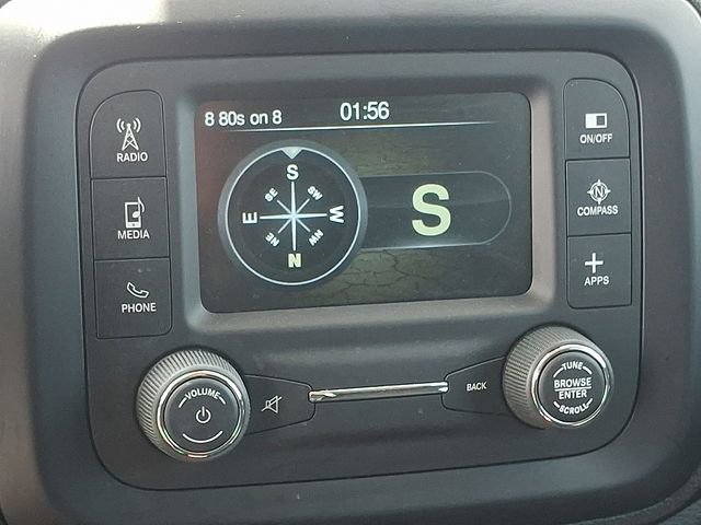 Used 2017 Jeep Renegade Trailhawk w/ Cold Weather Group II image 16