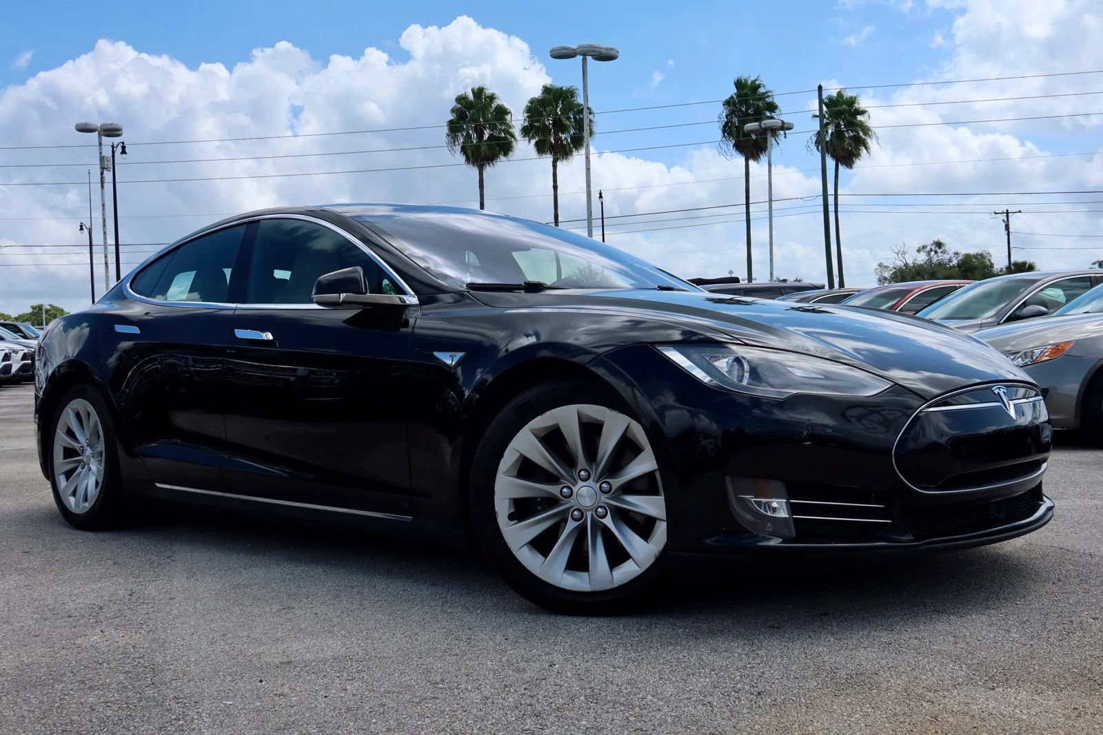 Used 2015 Tesla Model S 70D AWD/4WD image 1