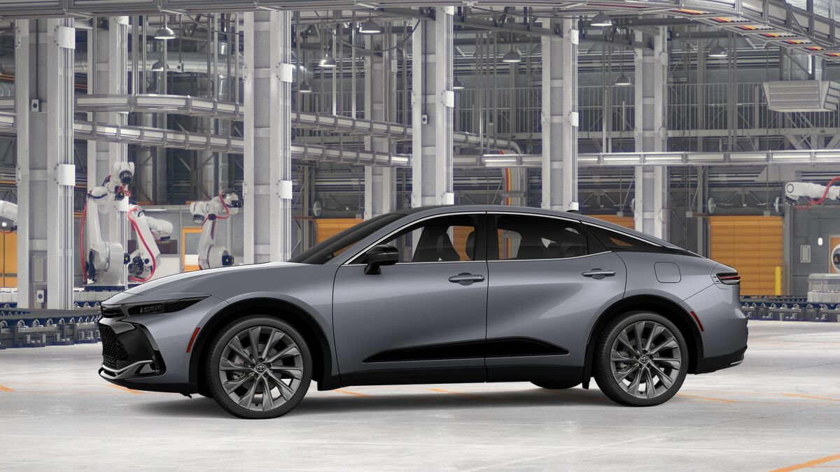 New 2027 Toyota Crown AWD/4WD image 3