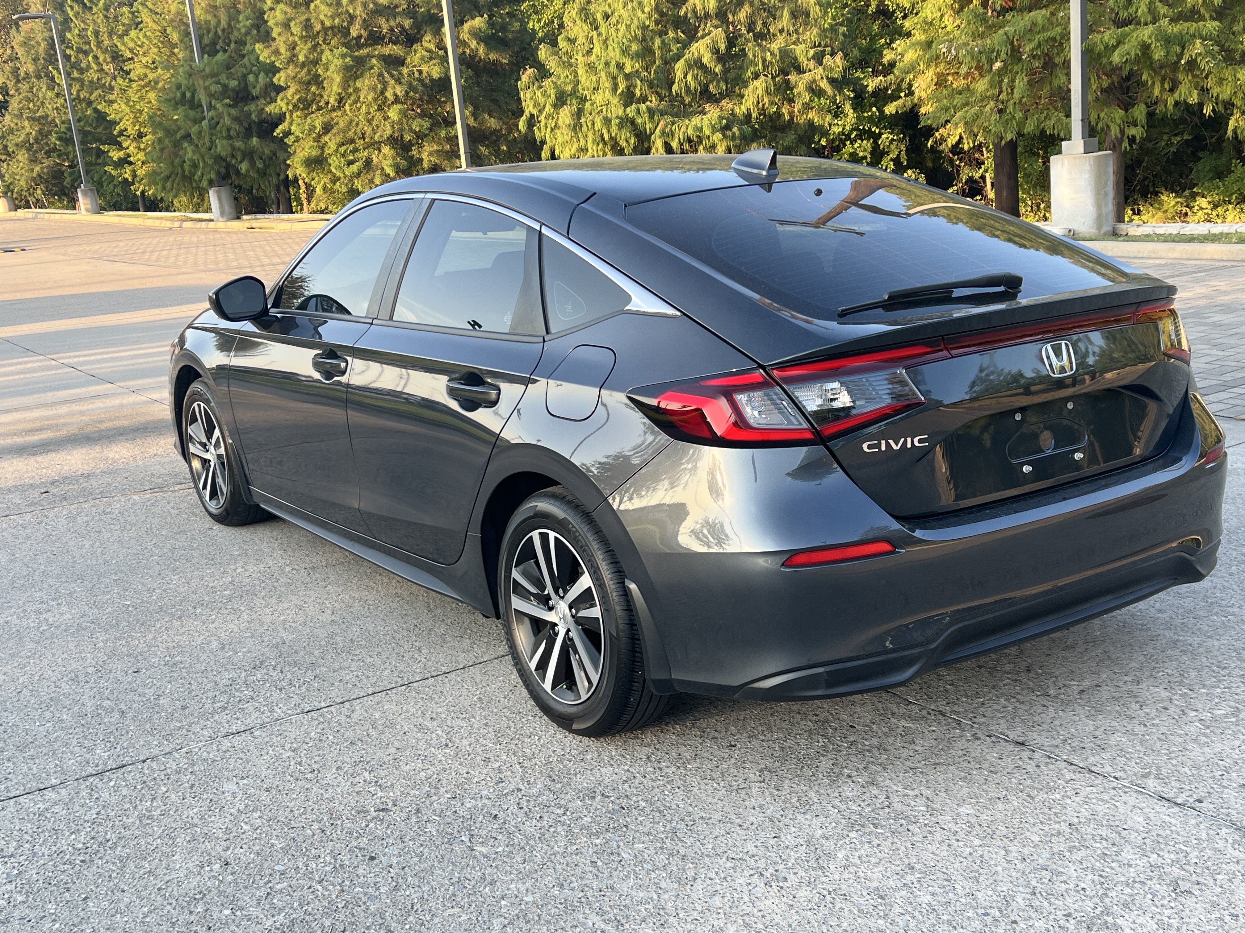 Used 2024 Honda Civic LX image 8