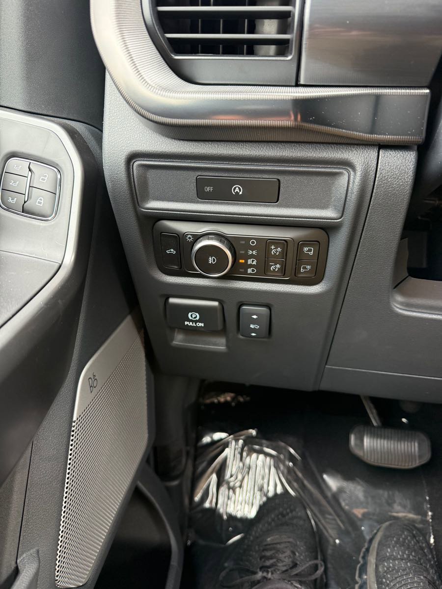 New 2025 Ford F150 Lariat image 20