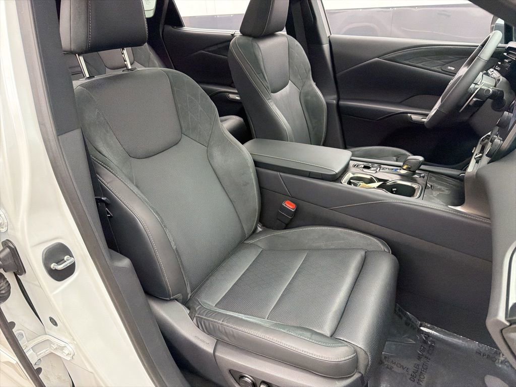 Used 2023 Lexus RX 350 w/ Accessory Package (K3) image 30
