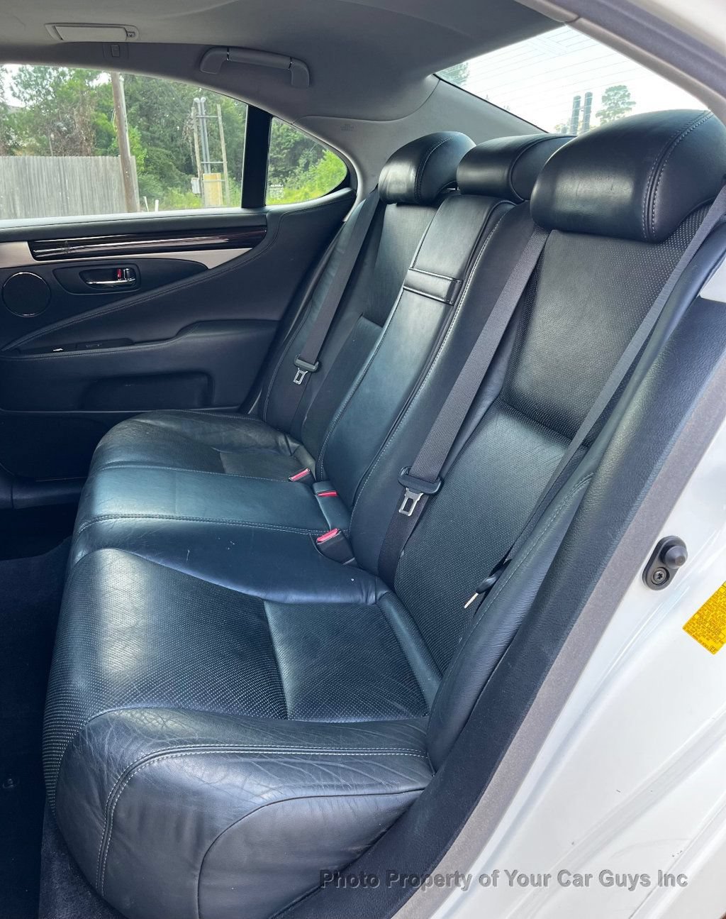Used 2013 Lexus LS 460 w/ Comfort Pkg RWD image 12