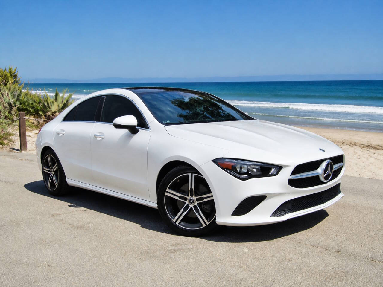 Used 2020 Mercedes-Benz CLA 250 image 2