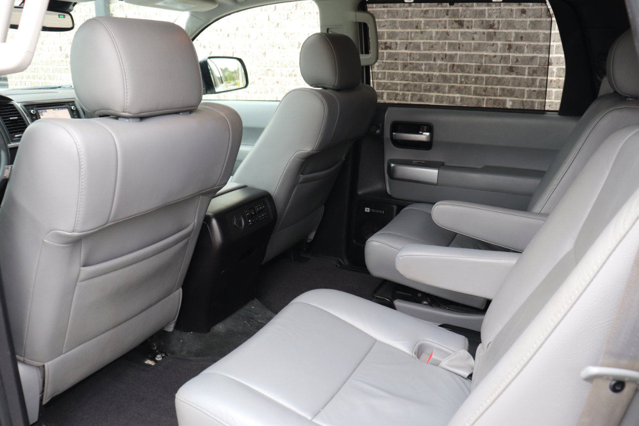 Used 2018 Toyota Sequoia Limited image 43