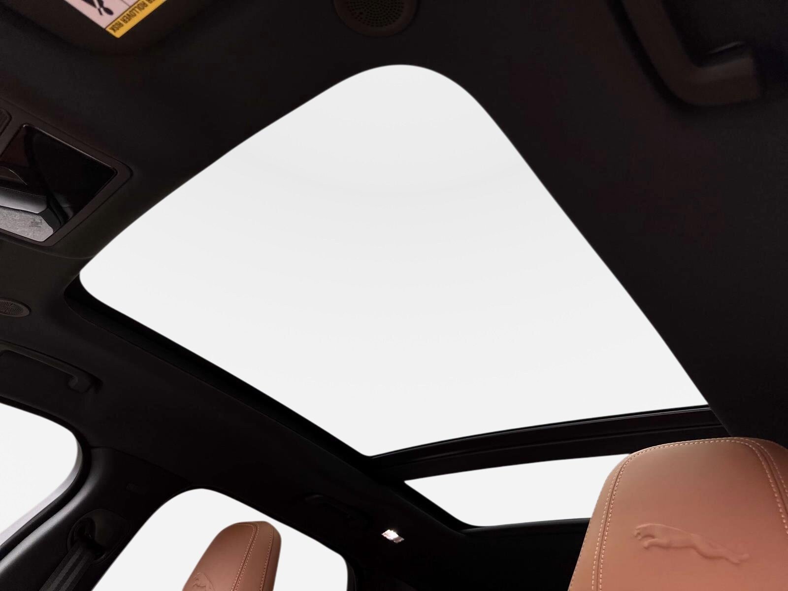 New 2026 Jaguar F-PACE R-Dynamic S AWD/4WD image 26