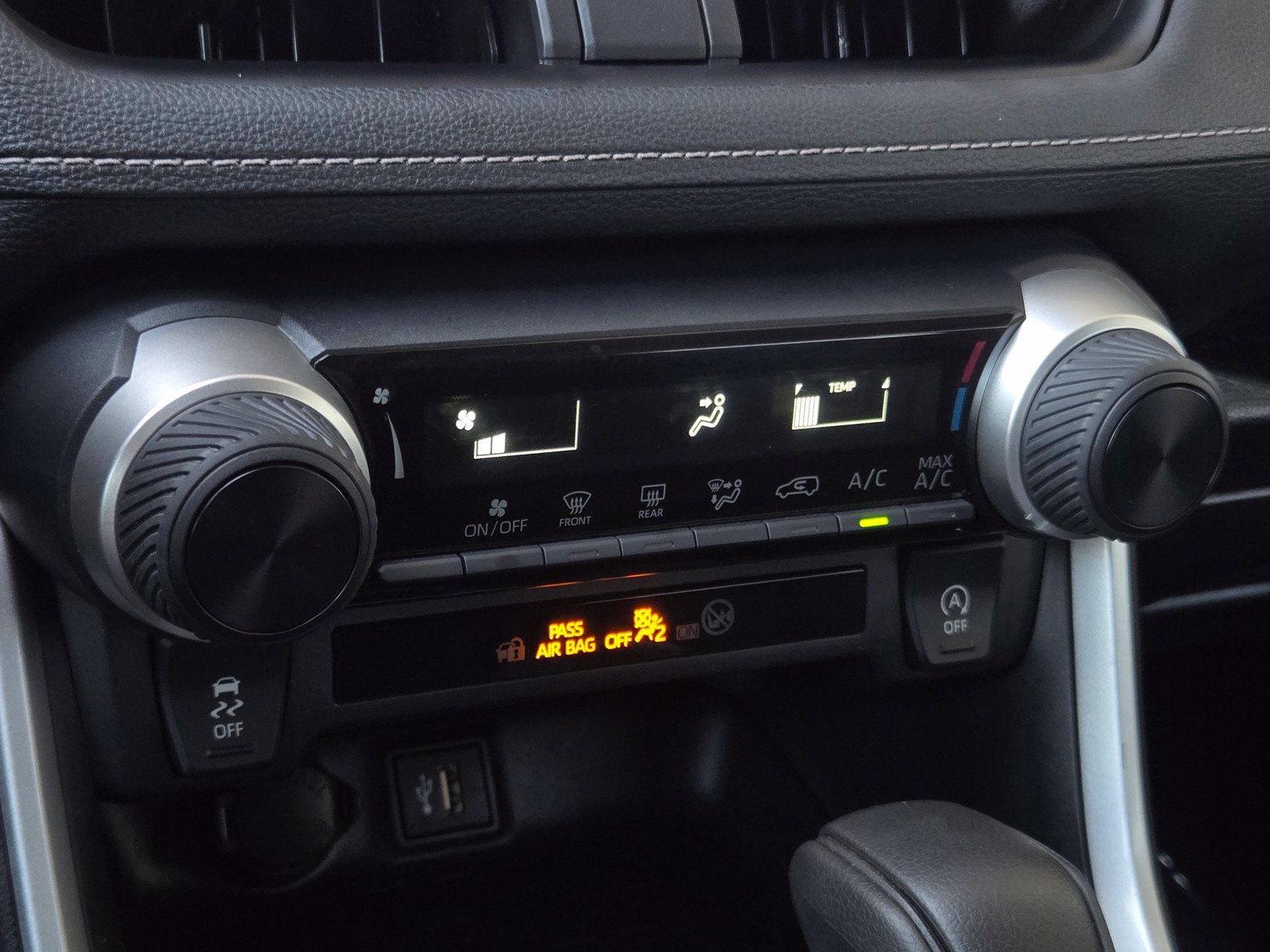 Certified 2025 Toyota RAV4 LE AWD/4WD image 18