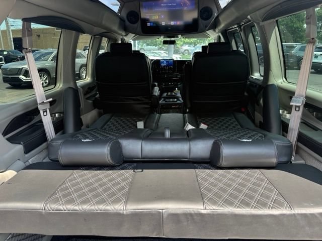 Used 2024 GMC Savana 2500 w/ Driver Convenience Package RWD image 9