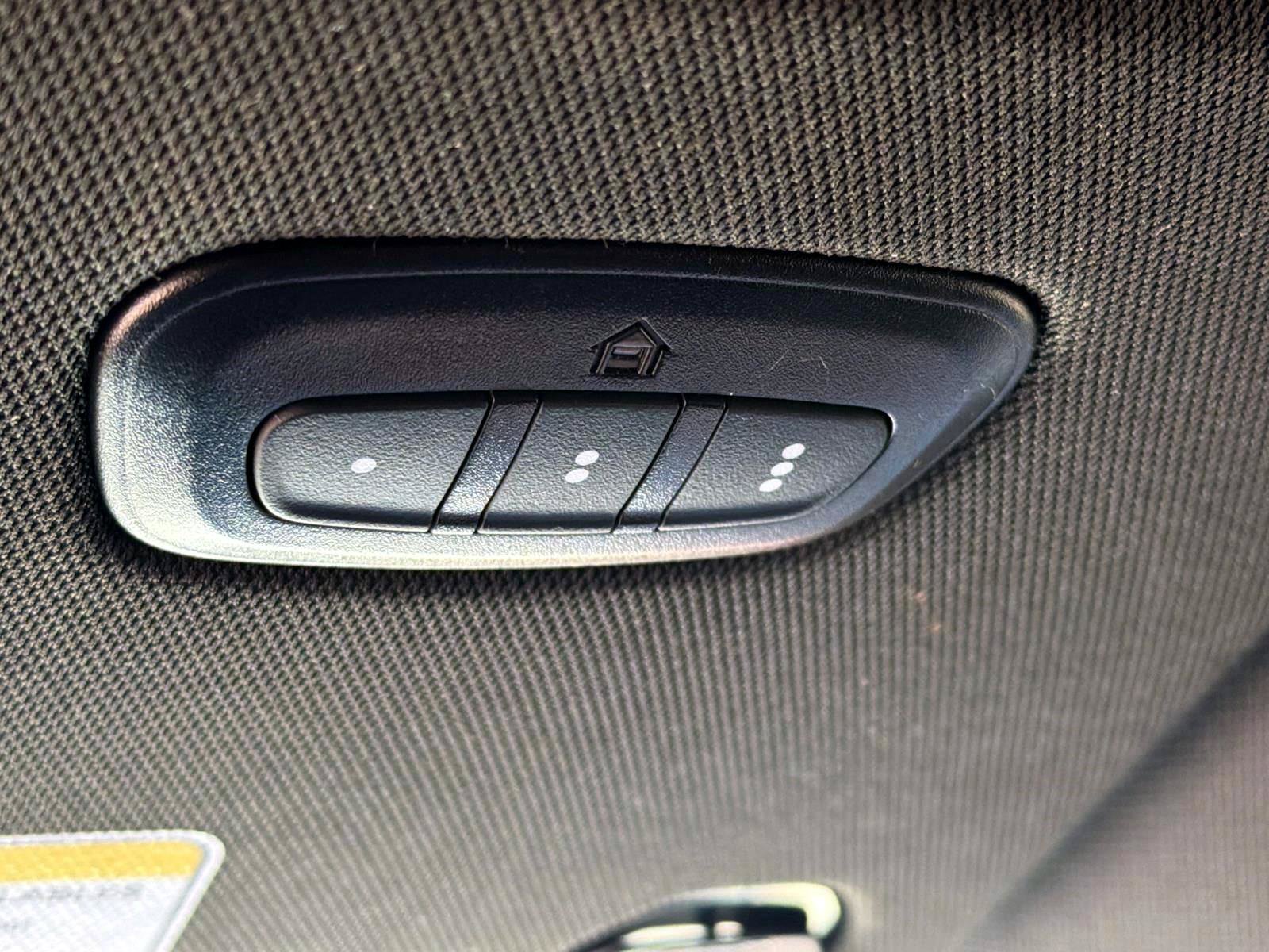 Used 2024 Jeep Wagoneer 4WD image 17