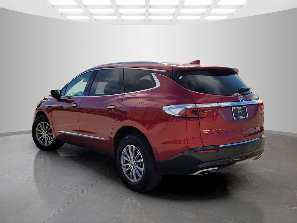 Used 2024 Buick Enclave Premium AWD/4WD image 6