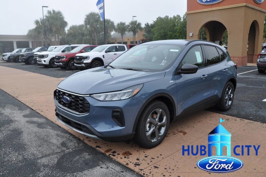 New 2026 Ford Escape ST-Line w/ Tech Pack #1