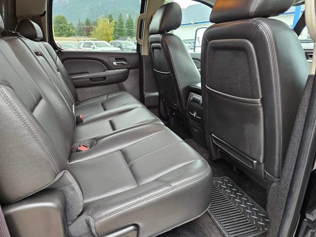 Used 2012 Chevrolet Silverado 3500 LTZ w/ LTZ Plus Package AWD/4WD image 17
