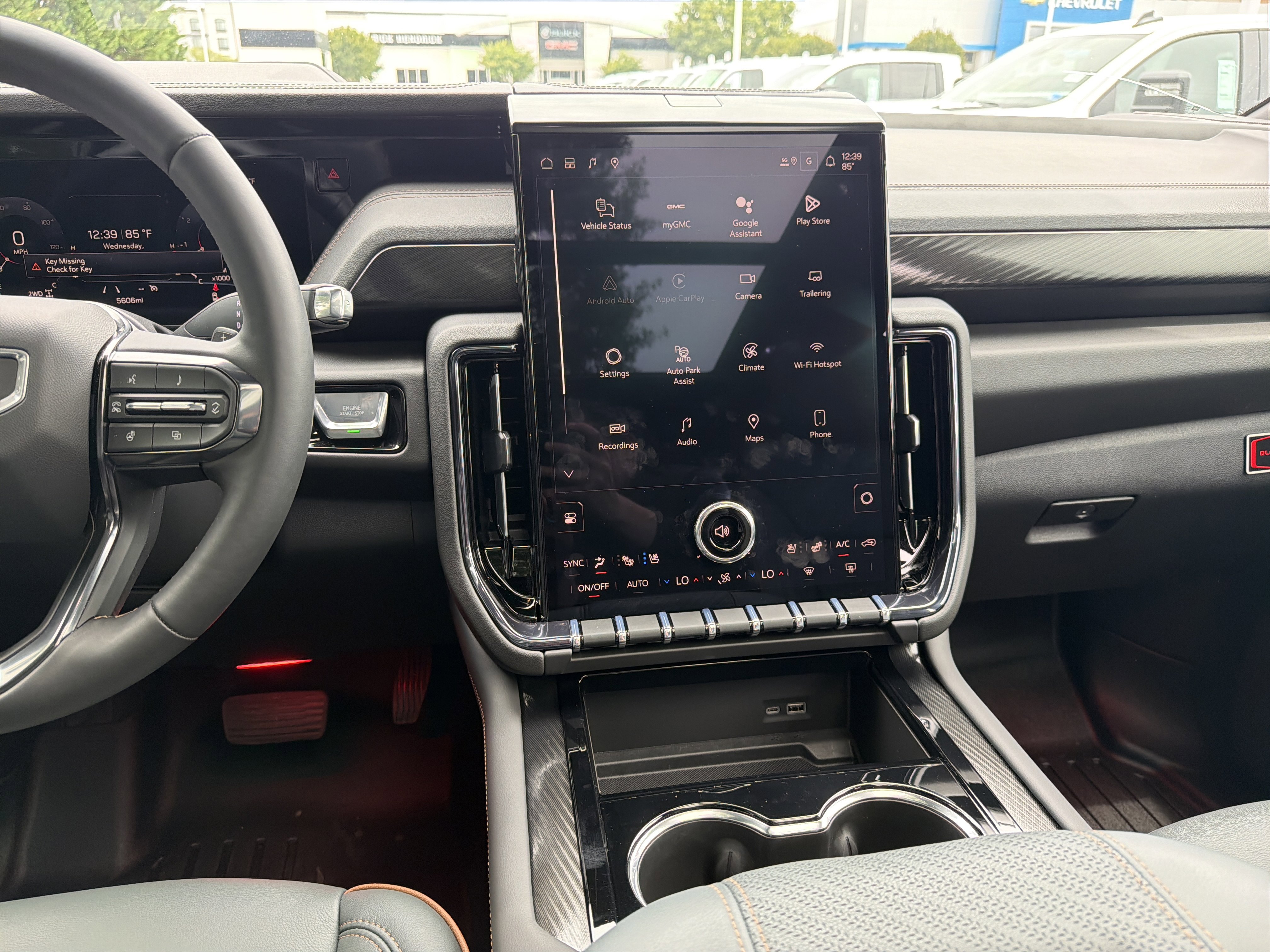 New 2026 GMC Yukon AT4 w/ AT4 Premium Package AWD/4WD image 25