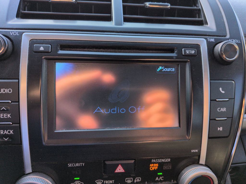 Used 2013 Toyota Camry SE FWD image 20