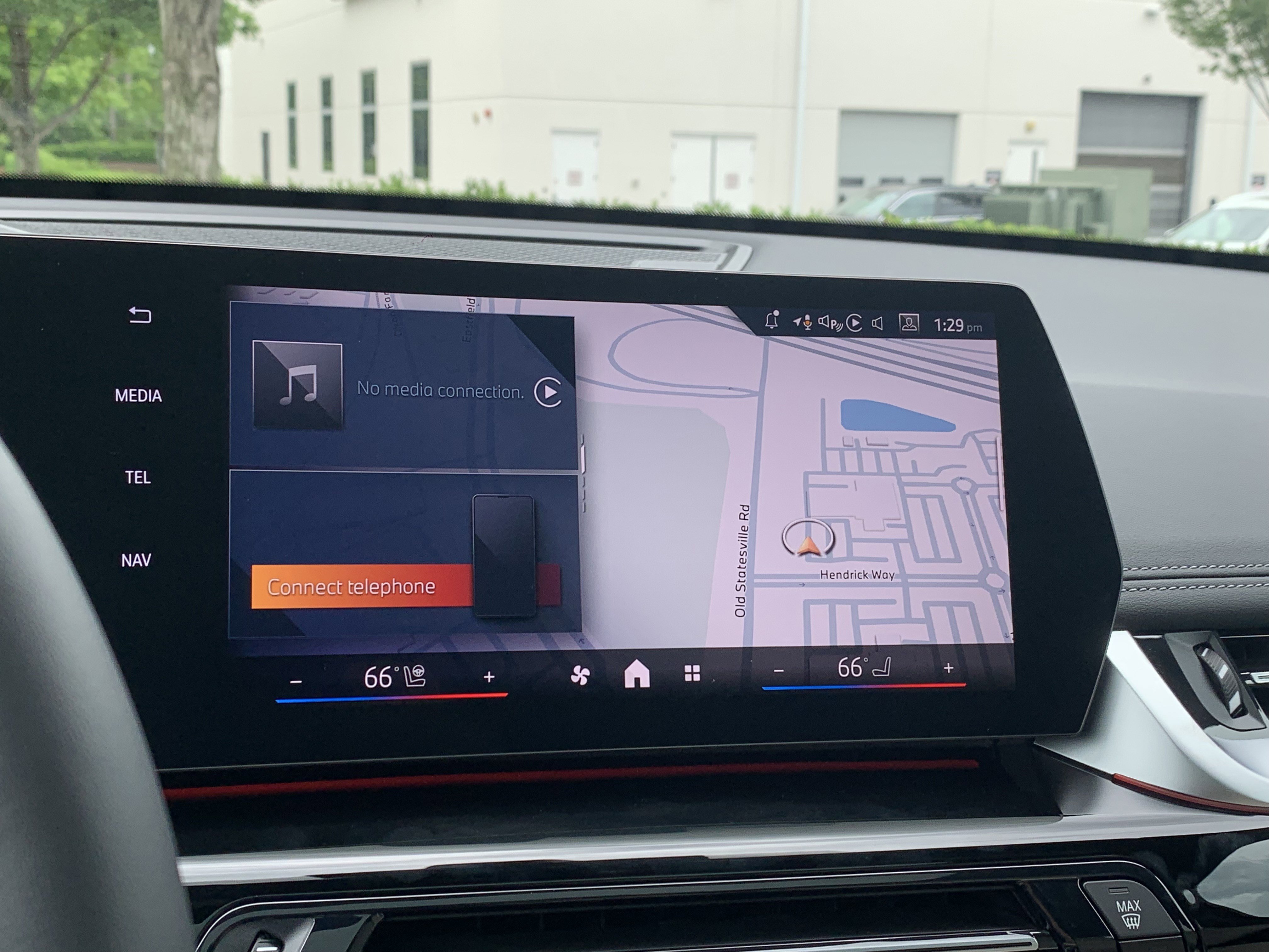 Certified 2025 BMW X1 xDrive28i w/ Premium Package image 27