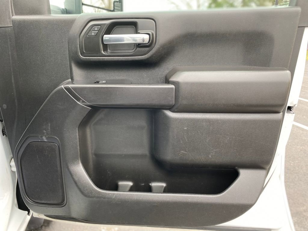 Used 2022 Chevrolet Silverado 2500 W/T w/ WT Fleet Convenience Package image 9