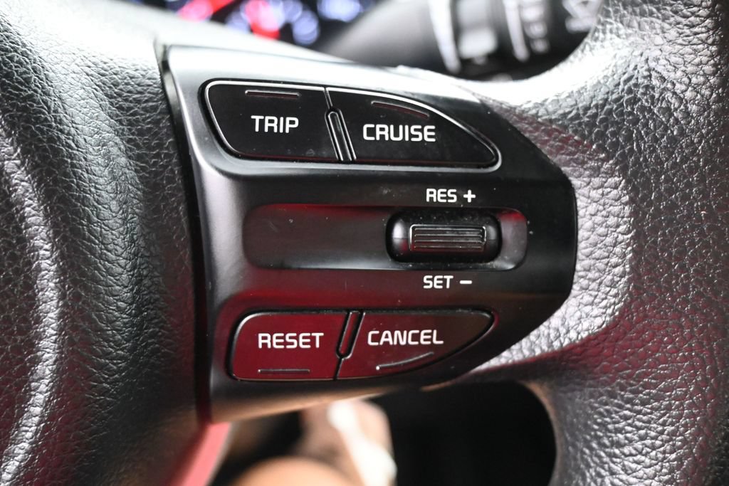 Used 2022 Kia Rio S FWD image 17